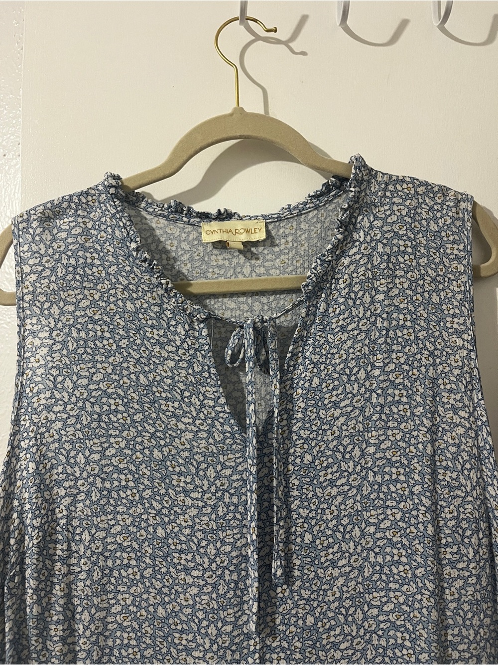 Cynthia Rowley Light Blue Floral Tie-Front Sleeveless Camisole
